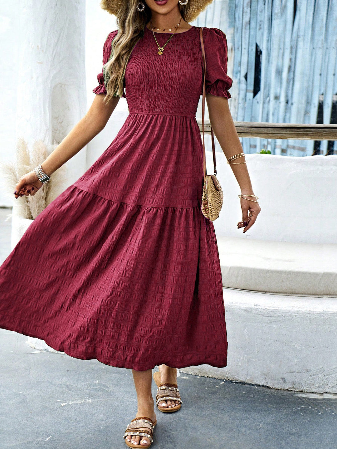 Damen Midikleid mit elastischem Taillenbund und schwingendem Rock