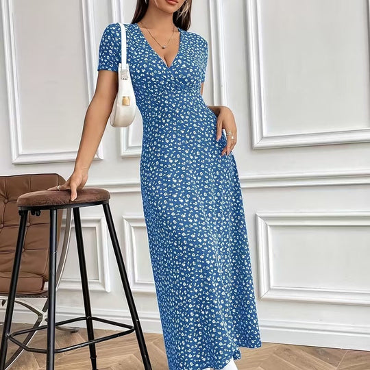 Damen Maxikleid mit vorteilhaftem V-Ausschnitt und floralem Muster Nord Taschen