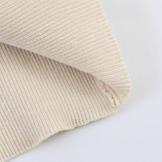 Damen Elegante Plissée-Bluse mit Stehkragen, Knopfdetail und Ballonärmeln Nord Taschen