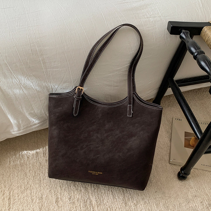 Damen minimalistischer Schultertasche mit hochwertiger Oberflächenstruktur Nord Taschen
