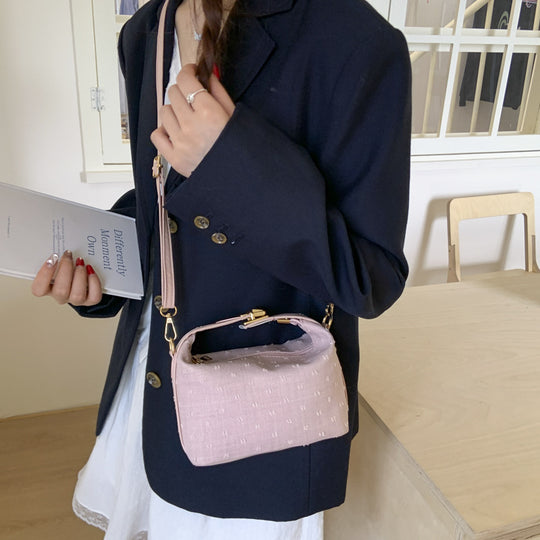 Damen elegante Umhängetasche mit strukturiertem Design Nord Taschen
