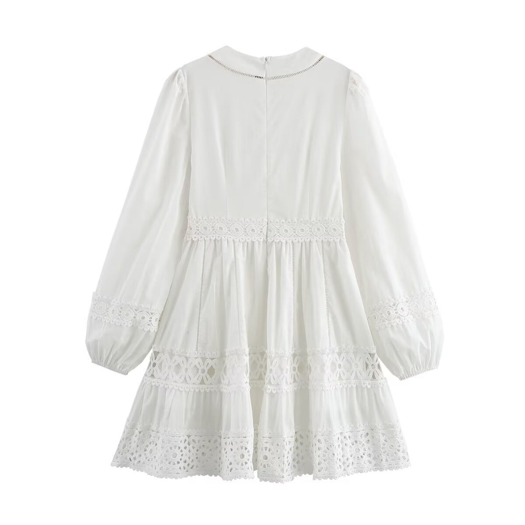 Damen Kurzes Boho-Kleid mit V‑Ausschnitt, Volantstufen und Häkelspitzen Nord Taschen