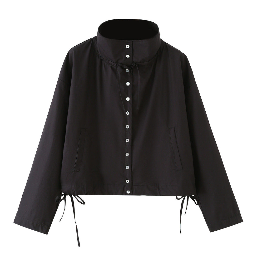 Damen kurzgeschnittene Blousonjacke mit hohem Stehkragen, Knopfleiste und Tunnelzug Nord Taschen