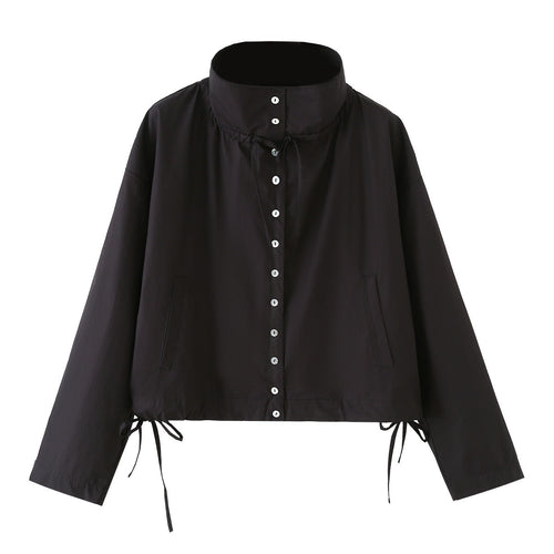 Damen kurzgeschnittene Blousonjacke mit hohem Stehkragen, Knopfleiste und Tunnelzug Nord Taschen