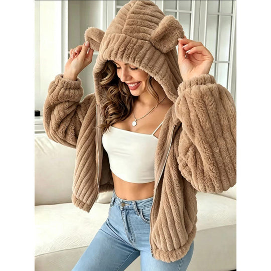Damen Kuschelige Teddy-Kapuzenjacke mit Plüschstruktur und Kapuzenohren Nord Taschen