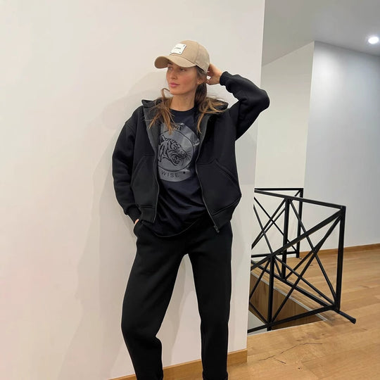 Damen lässiges Fleece-Zweiteiler mit Oversize-Kapuzenjacke und tapered Joggerhose Nord Taschen