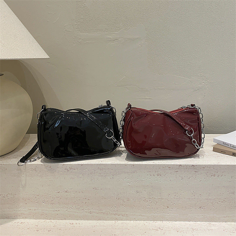 Damen Luxus Handtasche mit glänzender Oberfläche von Nord Taschen