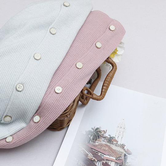 Damen Leichter Feinstrick-Cardigan mit offenem Hemdkragen und schimmernder Knopfleiste Nord Taschen