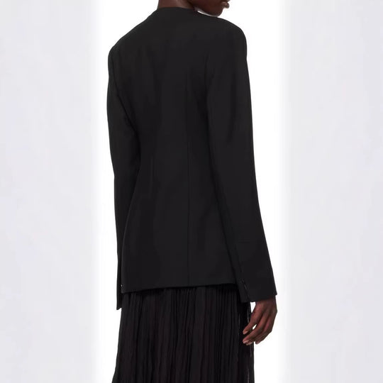 Damen taillierter Einreiher-Blazer mit Rundhalsausschnitt, verdeckter Knopfleiste und Pattentaschen Nord Taschen