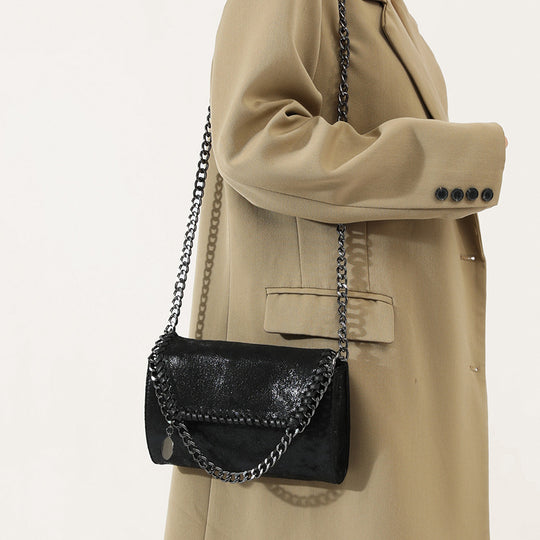 Damen Clutch mit eleganter Kettenverzierung und luxuriösem Samtmaterial Nord Taschen