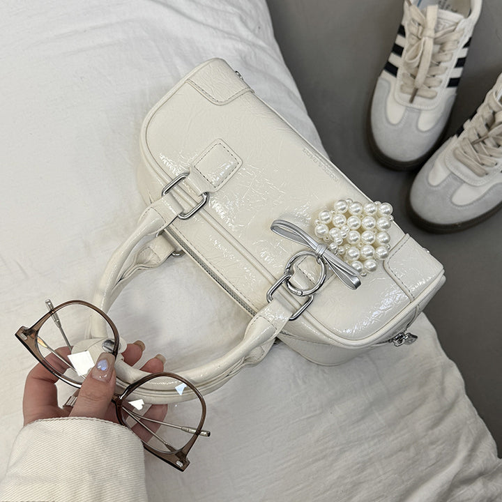 Damen Henkeltasche mit strukturiertem hochglänzendem Finish und verstellbarem Schulterriemen Nord Taschen