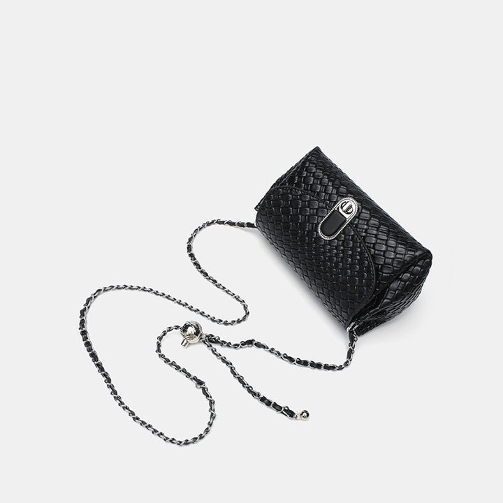 Damen Clutch-Tasche mit geflochtenem Design und verzierter Kette Nord Taschen