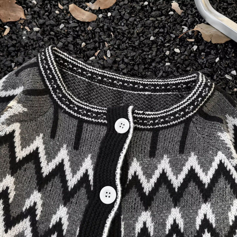 Damen Norweger-Cardigan im Oversize-Schnitt mit Rundhalsausschnitt und Kontrastknopfleiste Nord Taschen