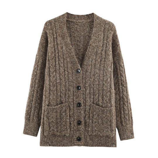 Damen Grobgestrickter Oversize-Cardigan mit Zopfstrick V-Ausschnitt und aufgesetzten Taschen Nord Taschen
