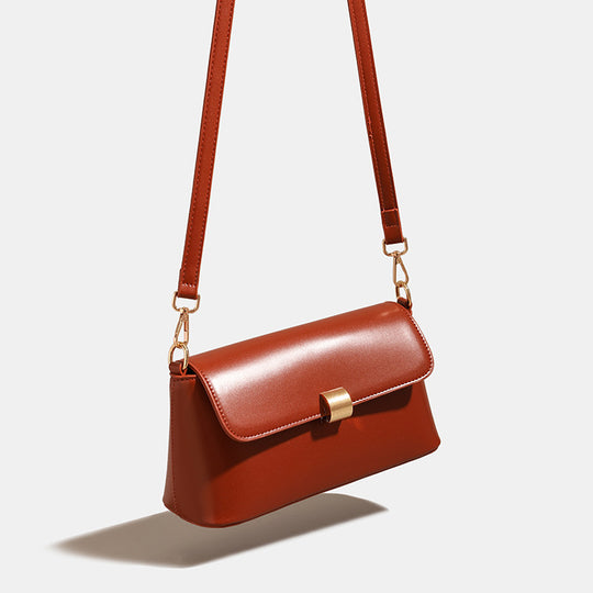 Damen Clutch-Tasche mit modernem Kettenverschluss und luxuriösen Details Nord Taschen