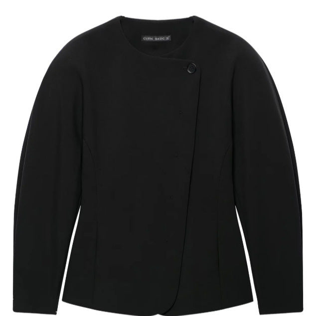 Damen Taillierte Blazerjacke mit asymmetrischer Knopfleiste und Rundhalsausschnitt Nord Taschen