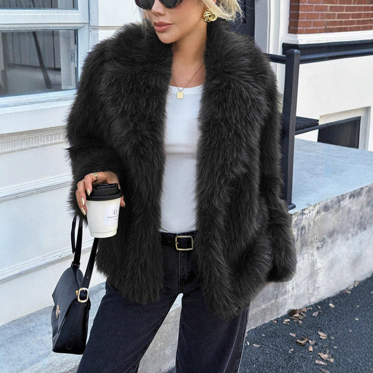 Damen Kurzjacke aus dichtem Hochflor‑Faux‑Fur mit voluminösem Umlegekragen Nord Taschen