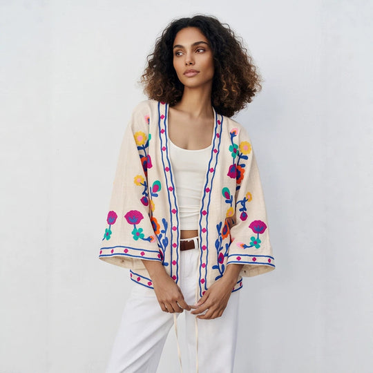 Damen bestickte Leinen‑Überwurfjacke mit folkloristischen Blumenapplikationen Nord Taschen