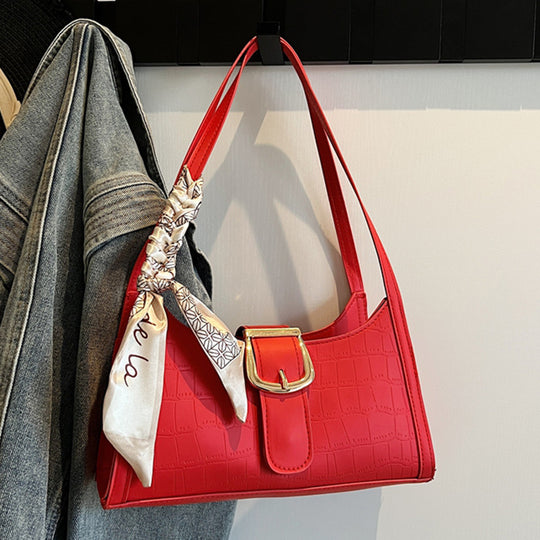 Damen Handtasche mit elegantem Kettenverschluss und modischem Design Nord Taschen