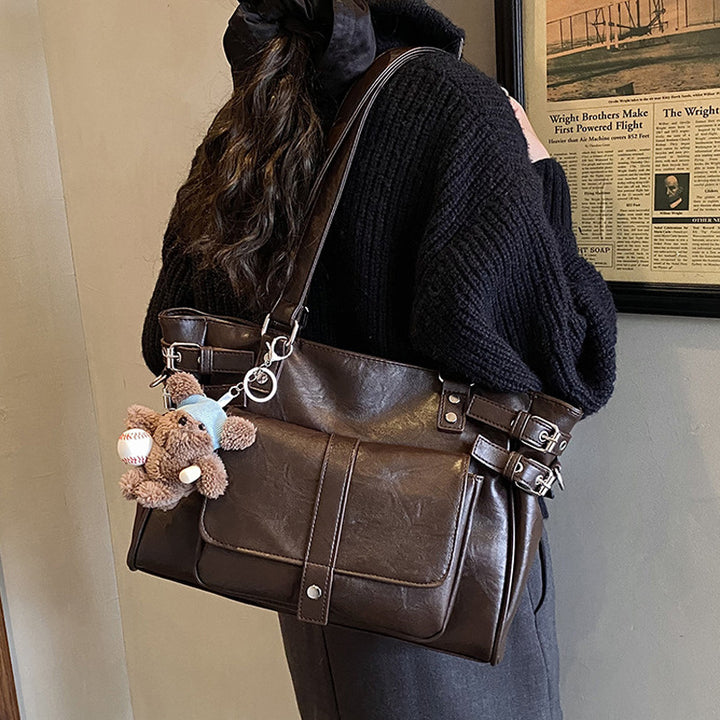Damen Henkeltasche mit stilvollem Faltendesign und praktischen Reißverschlussfächern Nord Taschen