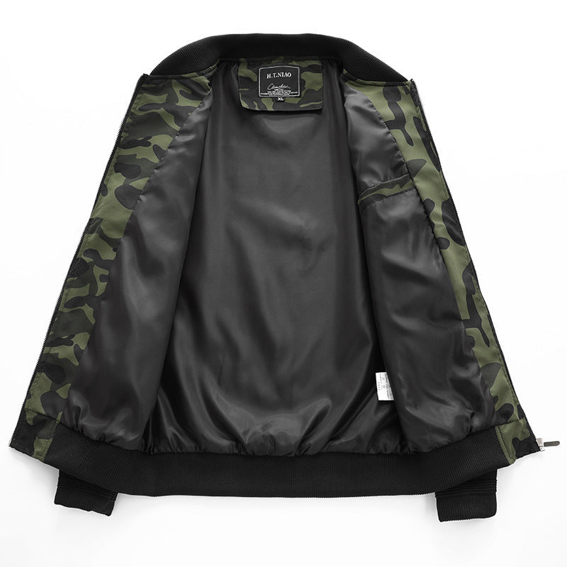 Herren Camouflage-Bomberjacke im Military‑Look mit Reißverschluss und Ärmel‑Utilitytasche Nord Taschen