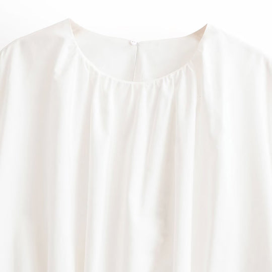 Damen Weites Cape-Top aus fließendem Satin mit Rundhalsausschnitt Nord Taschen