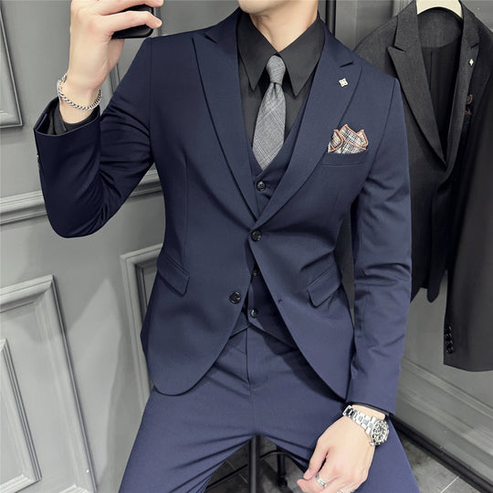 Herren Slim-Fit Businessanzug mit Weste, schmalem Revers und feiner Struktur Nord Taschen