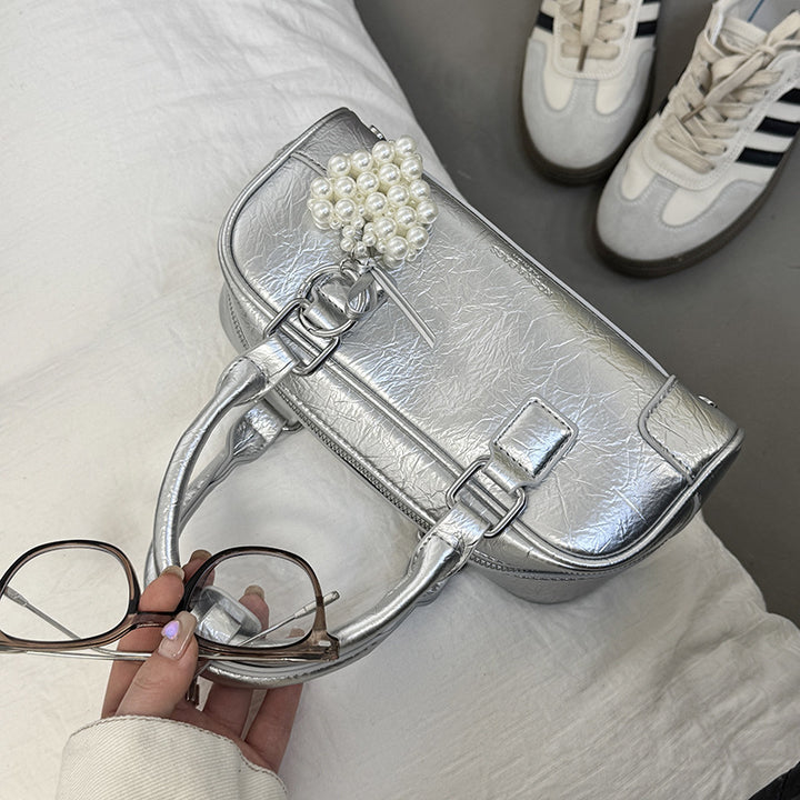 Damen Henkeltasche mit strukturiertem hochglänzendem Finish und verstellbarem Schulterriemen Nord Taschen