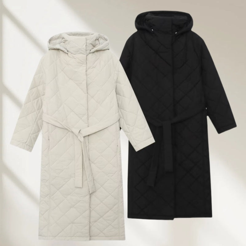 Damen Steppmantel mit Kapuze, Taillengürtel und Rautensteppung Nord Taschen