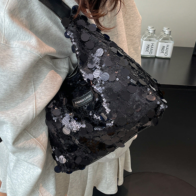 Damen Beuteltasche mit funkelndem Paillettenbesatz Nord Taschen