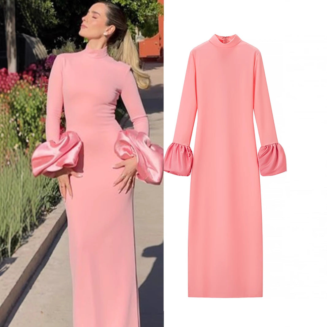 Damen Maxikleid mit Stehkragen und gerafften Volantärmeln Nord Taschen
