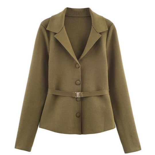 Damen Taillierter Strickblazer mit Reverskragen, verdeckter Knopfleiste und Filigranem Taillengürtel Nord Taschen