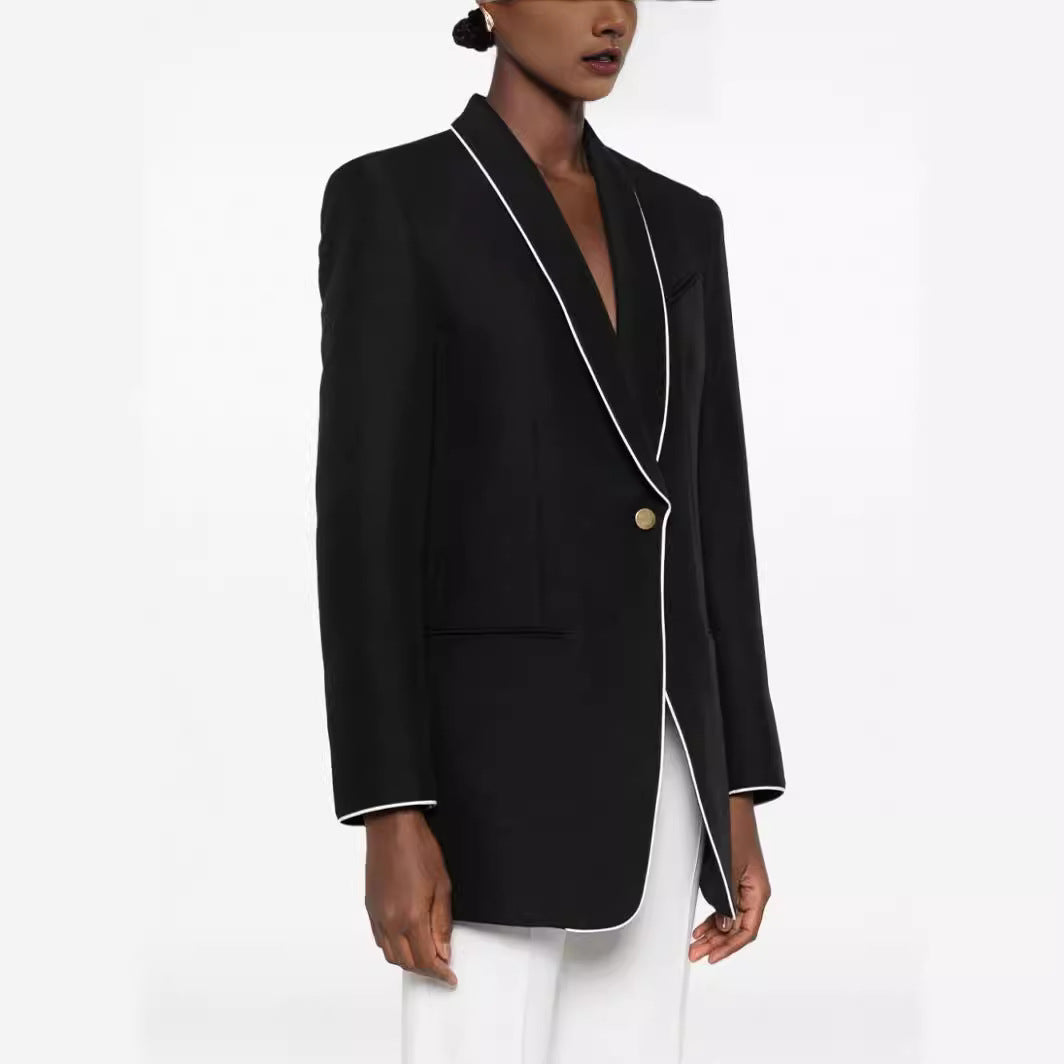 Damen Oversize-Blazer im Smokingstil mit kontrastierender Paspelierung und Ein-Knopf-Front Nord Taschen