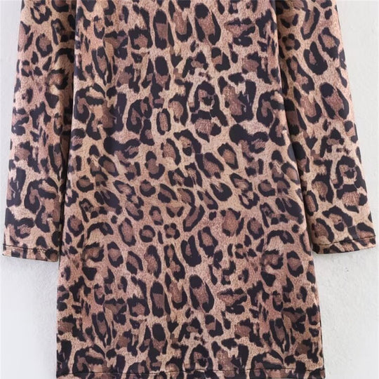 Damen Leoprint-Minikleid mit Rundhalsausschnitt, langen Ärmeln und A-Linien‑Silhouette Nord Taschen