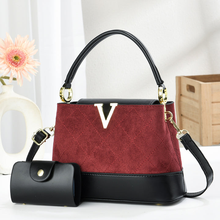 Damen elegante Handtasche mit luxuriösem Steppdesign und abnehmbarer Clutch Nord Taschen