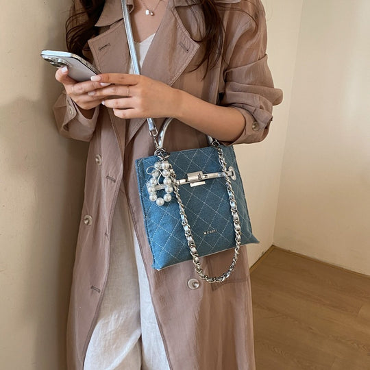 Damen Mini Shopper Tasche mit luxuriösem Kettenhänger Nord Taschen