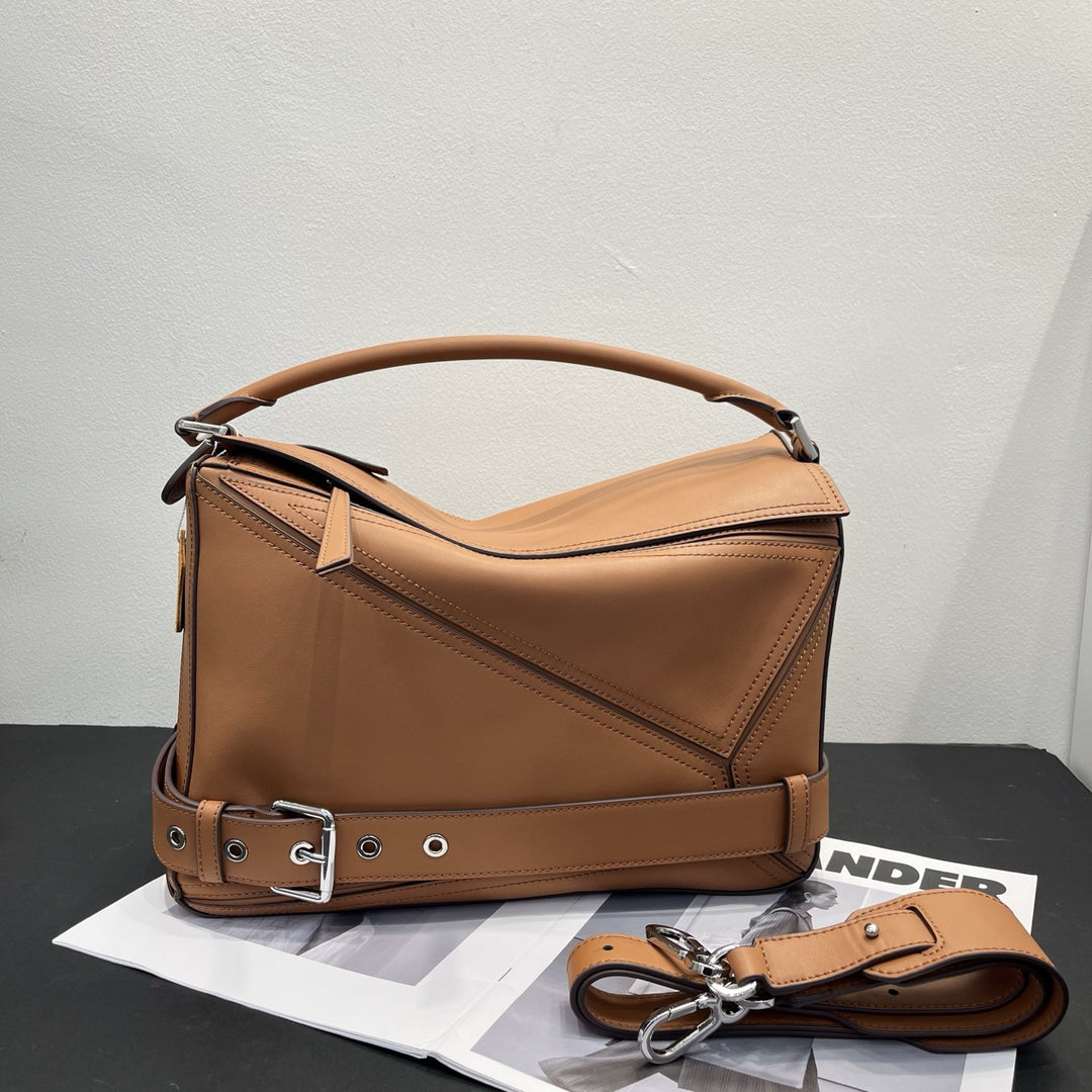 Damen elegante Ledertasche mit innovativem Design Nord Taschen
