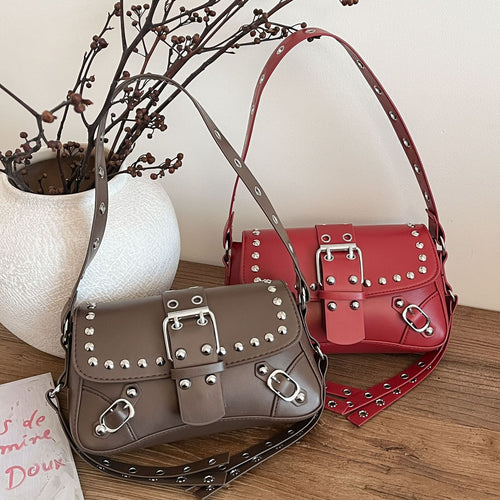 Damen Umhängetasche mit eleganten Nieten und verstellbarem Schulterriemen Nord Taschen
