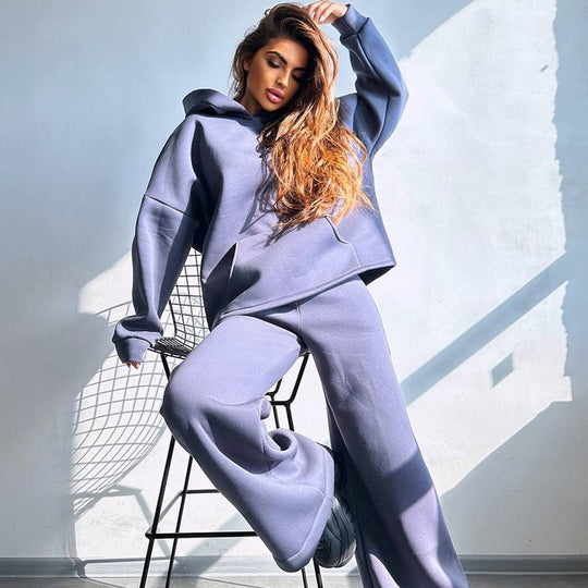 Damen Scuba-Fleece Lounge-Set mit Oversize-Kapuzenpullover und weiter Flare-Hose Nord Taschen