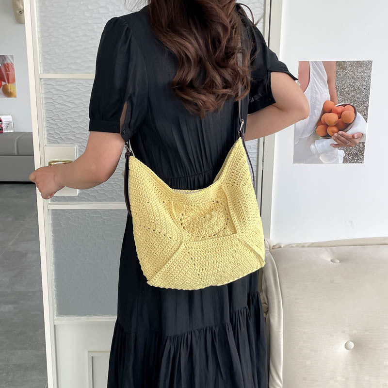 Damen Häkel-Handtasche mit strukturiertem Design und verstellbarem Schulterriemen Nord Taschen