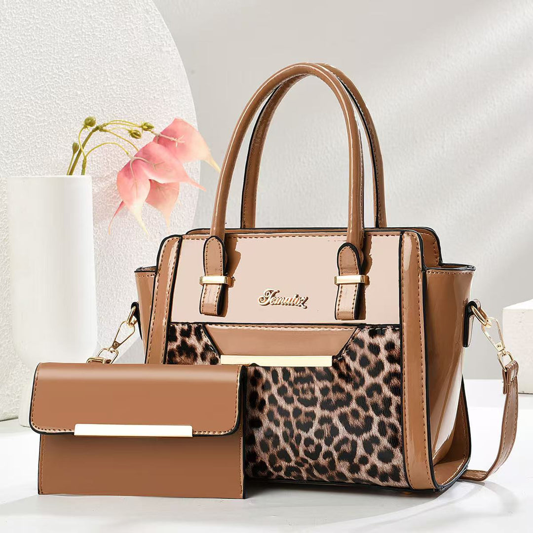 Damen Handtasche mit stilvollem Leopardenmuster und abnehmbarer Clutch Nord Taschen