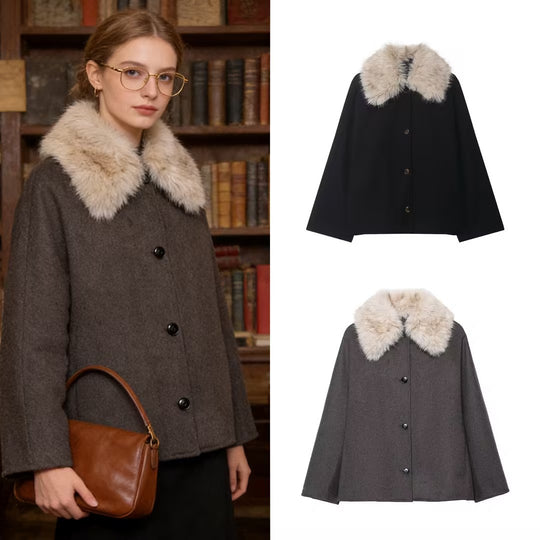 Damen Woll-Cape mit abnehmbarem Kunstfellkragen und verdeckter Knopfleiste Nord Taschen
