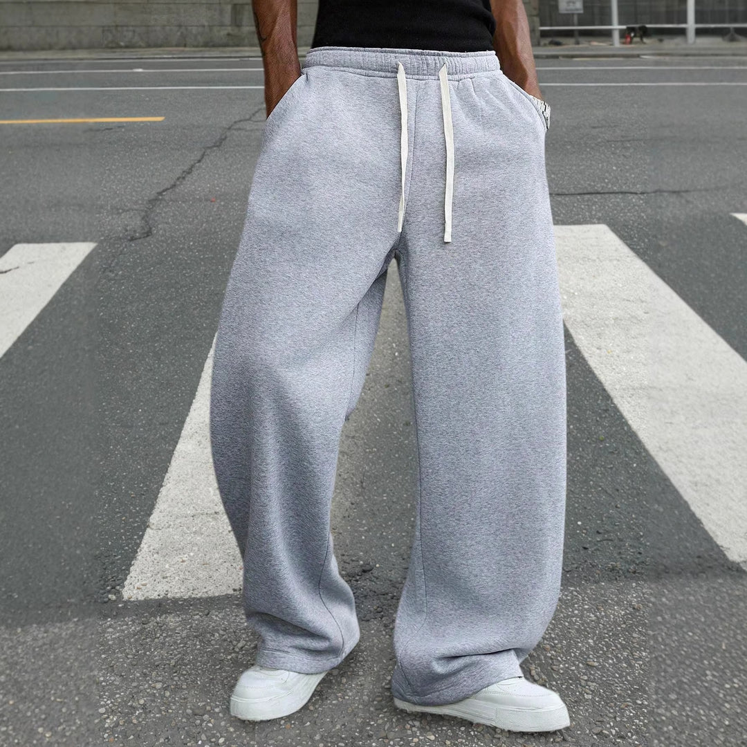Herren Baggy-Jogginghose im Urban-Utility-Stil mit extra weitem Bein und sichtbarem Kordelzug Nord Taschen