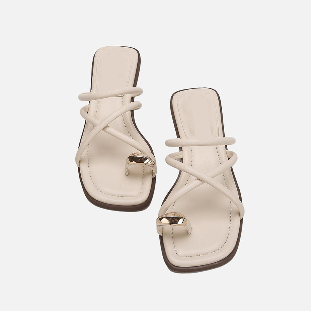 Damen Zehentrenner-Sandalen mit elegantem Riemendesign und goldfarbenem Akzent