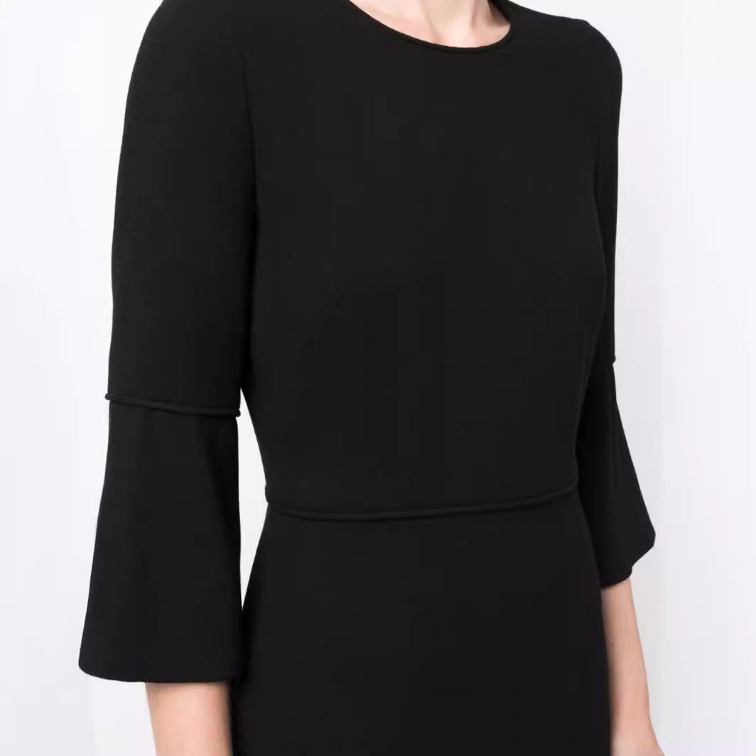 Damen Midikleid mit taillierter Silhouette und Trompetenärmeln Nord Taschen