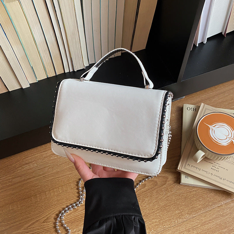 Damen stilvolle Umhängetasche mit eleganten Perlenakzenten Nord Taschen