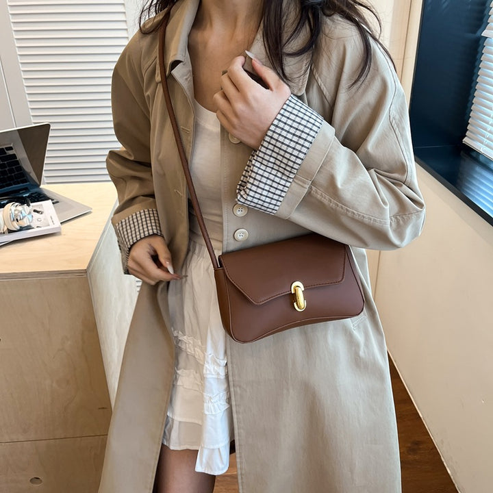 Damen Umhängetasche mit elegantem Klappverschluss Nord Taschen