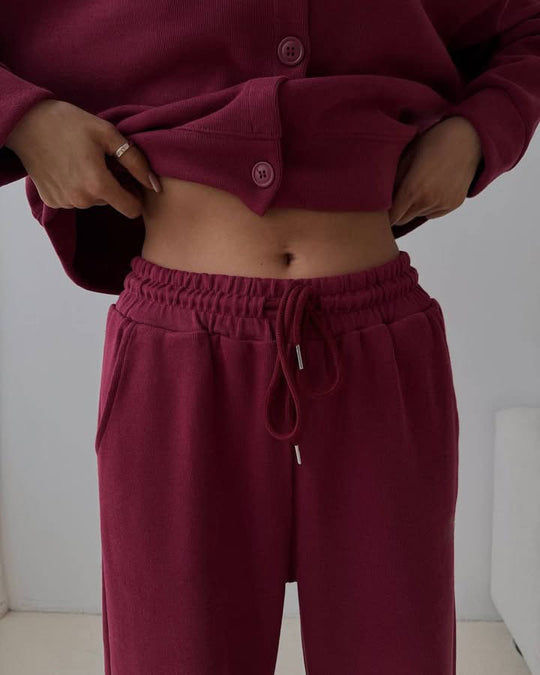 Damen geknöpftes Cropped-Lounge-Set mit Oversize-Cardigan und hochtaillierter Wide-Leg Jogginghose Nord Taschen
