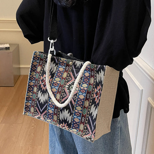 Damen Jute-Tasche mit traditionellem Ethno-Muster Nord Taschen