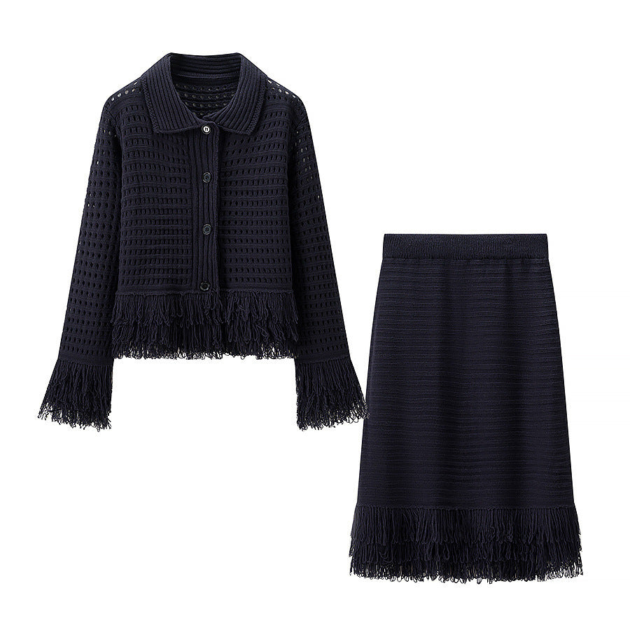Damen Taillierte Strickjacke mit Fransenbesatz und Hemdkragen Nord Taschen